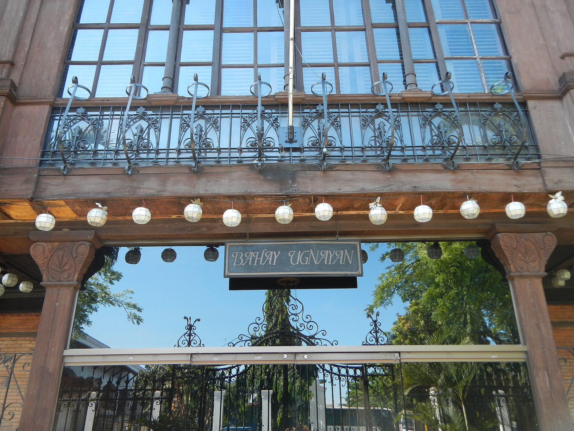 Bahay Ugnayan, Bahay Pangarap [1] Briefer on Bahay Pangarap and Malacañang Park [2] Aquino sisters on Noy's official home: Better Bahay Pangarap than Times [3] 1/L Bahay Ugnayan J.P. Laurel St. Malacañang complex Dating bahay ni Madam Imelda Marcos.[Coordinates: 14°35'34"N 120°59'31"E] [4] Under President Fidel V. Ramos, the Bahay Pangarap was restored and became the club house of the Malacañang Golf Club (the old Club House had become the residence of President Marcos’ mother, Mrs. Josefa Edralin Marcos). Restoration was supervised by Architect Francisco Mañosa at the initiative of First Lady Amelita Ramos and inaugurated as the New Bahay Pangarap on March 15, 1996 as an alternate venue for official functions in addition to recreational and social activities. In 2008, the historic Bahay Pangarap was essentially demolished by Architect Conrad Onglao and rebuilt in contemporary style (retaining the basic shape of the roof as a nod to the previous historic structure), replacing, as well, the Commonwealth-era swimming pool and pergolas with a modern swimming pool. It was inaugurated on 19 December 2008 by 22 President Gloria Macapagal-Arroyo at a Christmas reception for the Cabinet. Administrative Order Nº. 251, issued on December 2008, placed the administration of Bahay Pangarap under the Internal House Affairs Office of the Office of the President of the Philippines. Malacañang Park has always been a recreational park, and is not a military facility. The facilities and area of the PSG are distinct from the demarcation of Malacañang Park. President Benigno S. Aquino III thus becomes the first President of the Philippines to make Bahay Pangarap his official residence, although previous presidents have stayed there. Despite living at his private residence at the start of his term, he has since occupied the house as of August 2010. Malacañang Palace [5] [6] (Filipino: Palasyo ng Malakanyang), officially Malacañan Palace or simply "the Palace", is the official residence, but not the actual residence, and principal workplace of the President of the Philippines. It is located along Pasig River, Governors-General Francis Burton Harrison and Dwight F. Davis built an executive building, the Kalayaan Hall, which was later transformed into a museum. Since 1986 when Cory Aquino became president, only one president, Gloria Macapagal-Arroyo, has actually lived in the palace proper, though all lived on the grounds or nearby. [7] Coordinates: 14°35'38"N 120°59'39"E [8] 1000 José P. Laurel Street, San Miguel, Manila [9] Malacañang Palace and Museum Site of the presidency of the Philippines. The Malacañang Museum is situated in historic Kalayaan Hall – the old Executive Building built in 1920 lat: 14.5935506821, long: 120.995094299 [10] New Malacañang Facebook page seeks pics from Palace visitors [11]